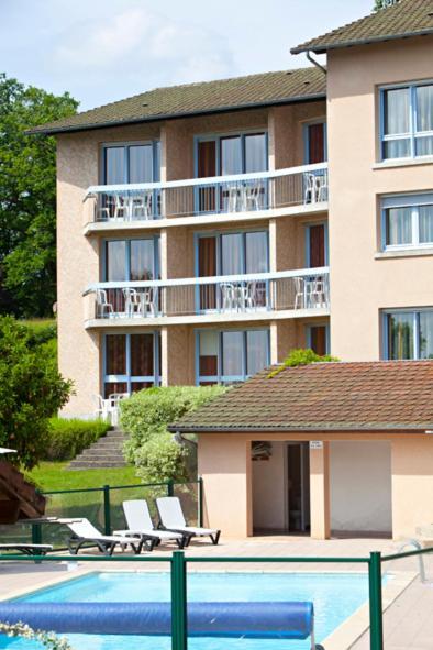 Hotel Du Lac Lacapelle-Viescamp Zewnętrze zdjęcie